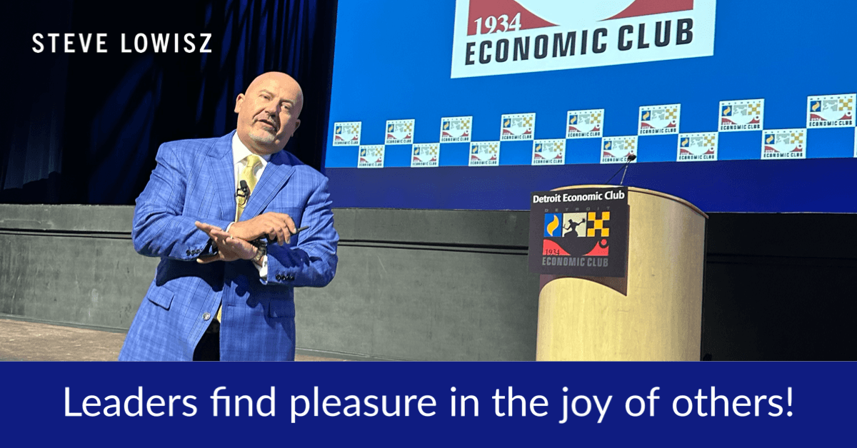 Steve Lowisz speaking at the Detroit Economic Club