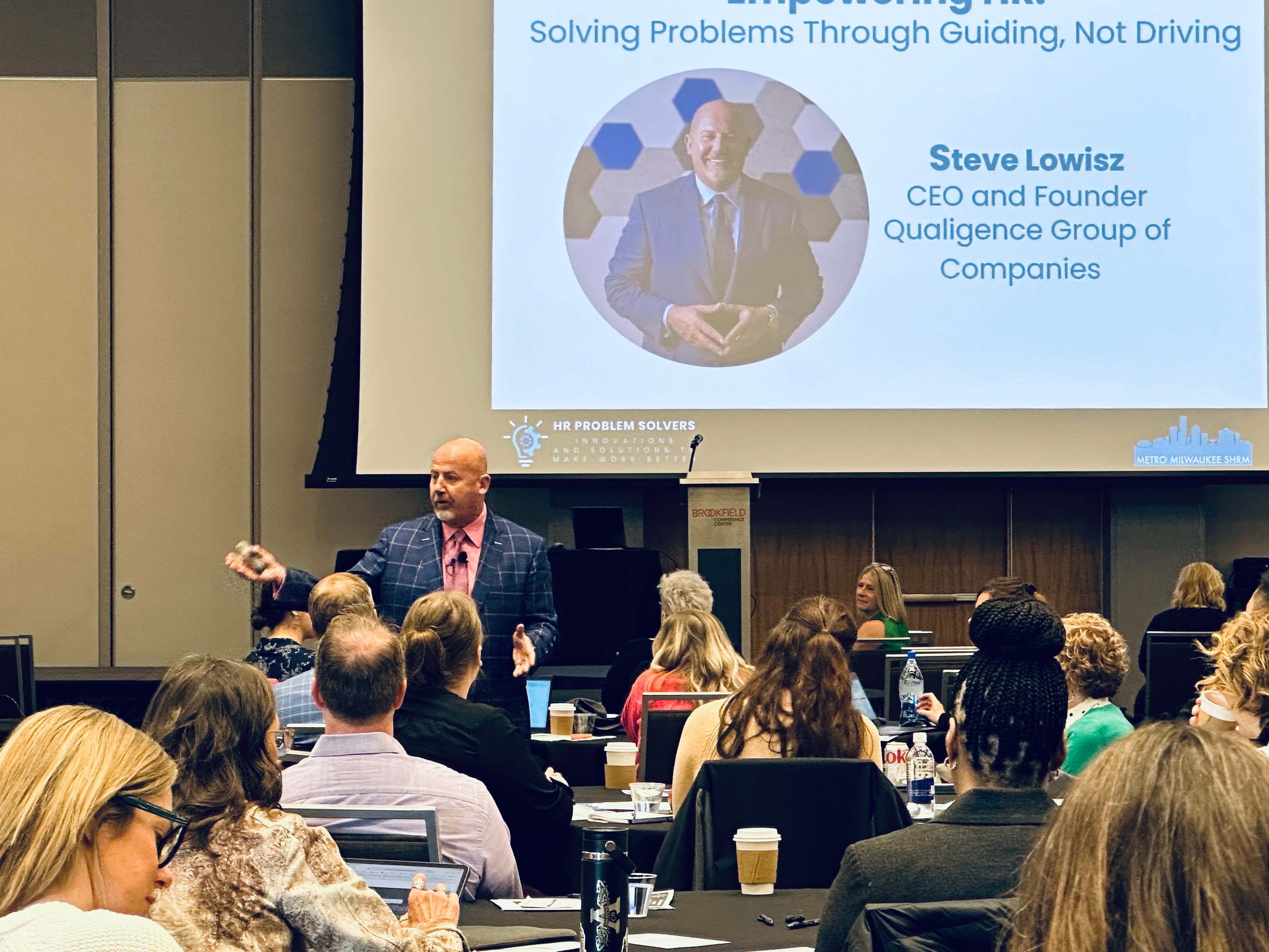 Steve Lowisz presenting to HR and leadership professionals