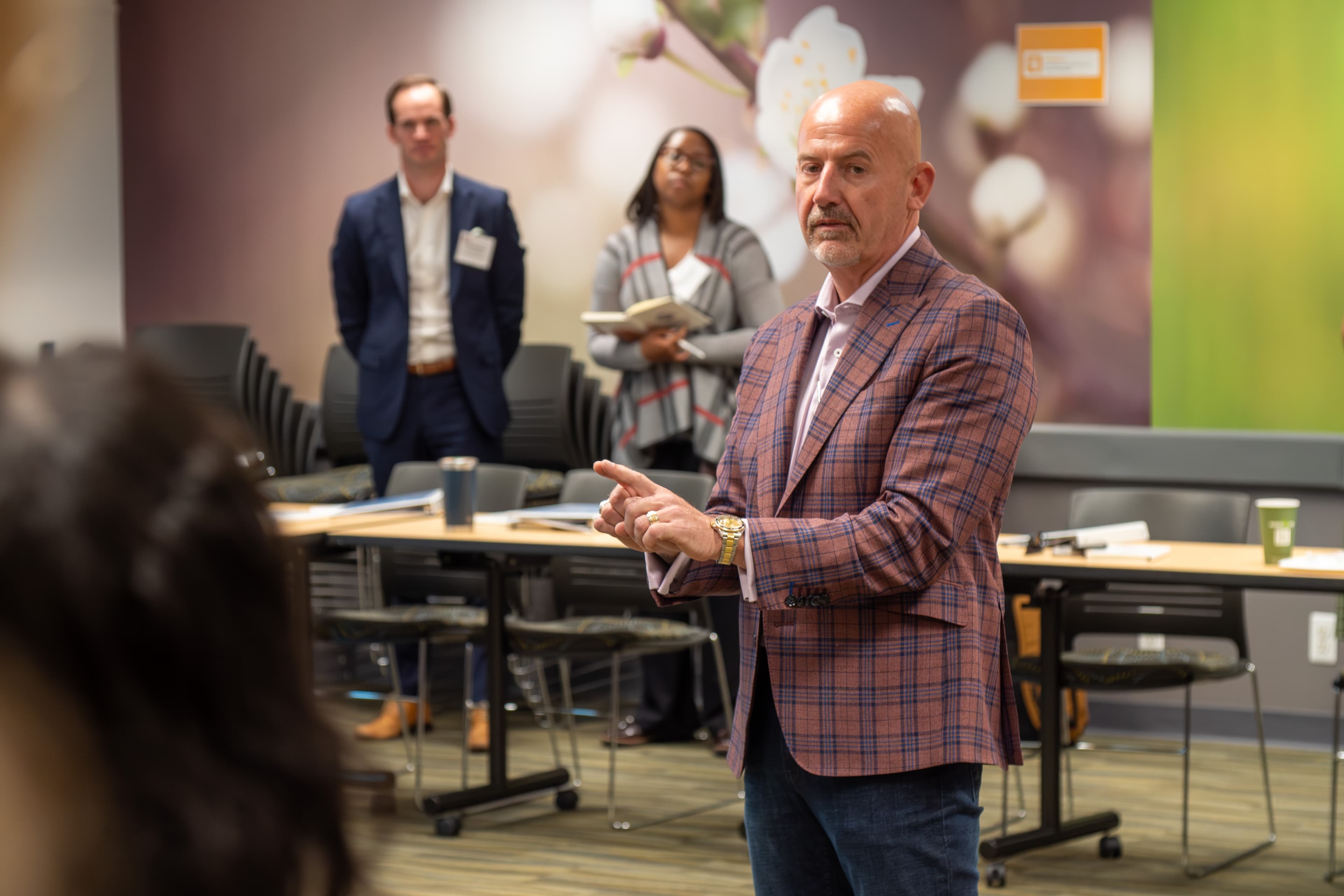 Facilitator explaining concepts