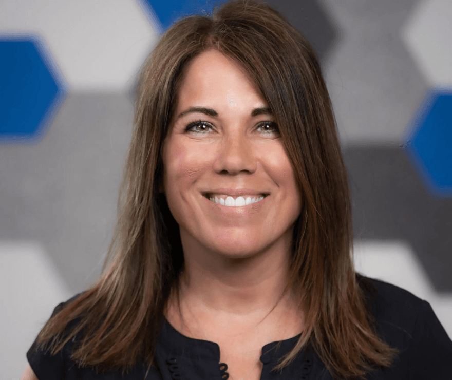 Leah Nauseda, President